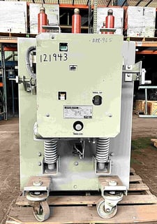 1200 Amps, General Electric #AM-7.2-500-001, air circuit brea, 7200 Volts