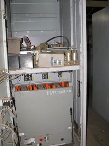 3000 Amps, General Electric Power Vac #VB1-4.16-250, vacuum circuit breaker, 5 KV, 2002