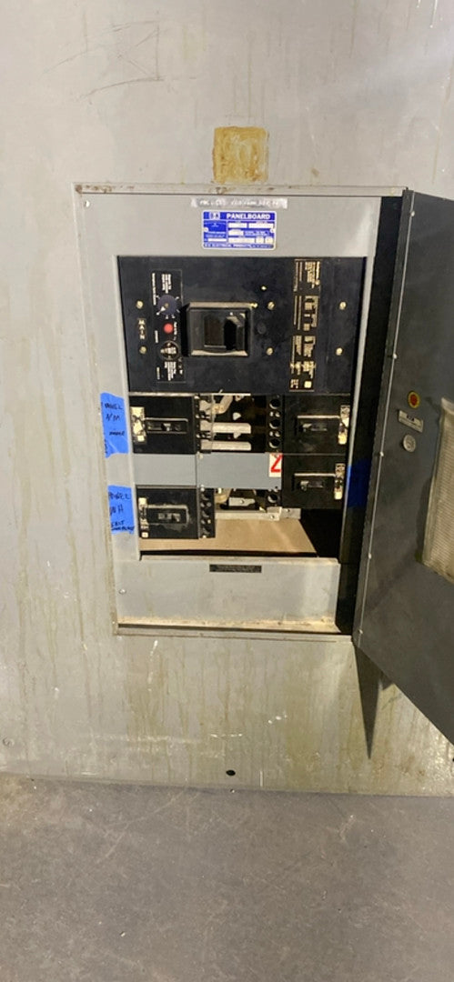 800 Amp. B-K Electrical Products Panelboard, 120/208V, w/ Main Above 400A, 42-Circuit, Neutral
