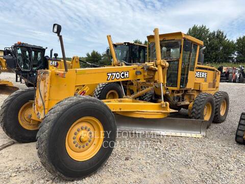 John Deere 770CH, Motor Grader, 11678 hours, S/N: 580741, 2001