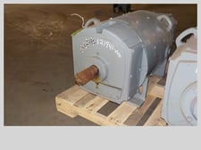 40 HP 850 RPM Allen-Bradley, Frame CD368AT, TENV, shunt, 500 VA, 300 VF