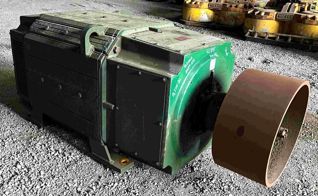 200 HP 200/600 RPM Reliance, Frame B689ATZ, DPG, straight shunt, 500 VA (2 available)