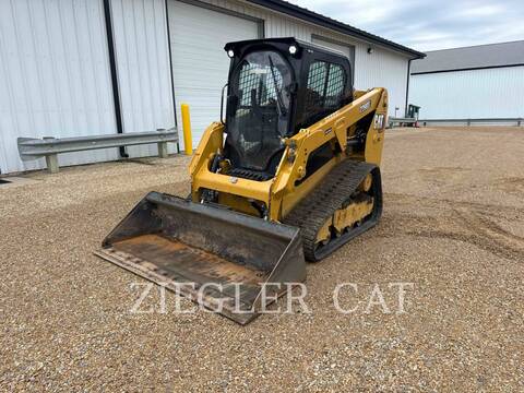 Caterpillar 239D3, 2211 hours, S/N: RWK00657, 2023