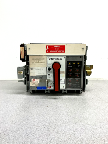 800 Amps, General Electric #TP88SSZ, Power Break Circuit Breaker, 3 Pole, 600 VAC, RMS-9 Micro Versa Trip