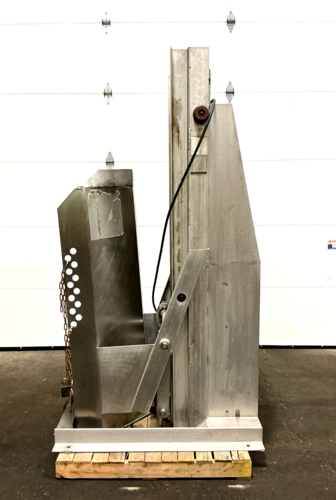 Valley Craft #A42138, Stainless Steel lift / dumper, 1,000 lb. capacity, 20" D x 27" width x 62" H platform