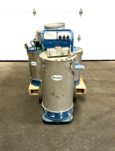 Nordson #288812D, Sure Coat manual gun control unit, 85-250 VAC, 50-60 Hz., 1 Ph., 2 A., w/ (7) extra metal