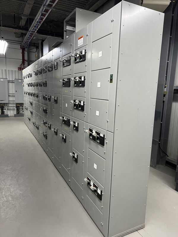 Eaton Cutler-Hammer, advantage 2100 motor cont, 14 section, 1200 amp horizontal bus, 42 kA bracing, 600