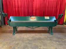 18 gauge x 8' Moody #188, hand brake, 8' 1" bending length, 1-7/8" lift of beam, 135° max bend angle, 2 arm