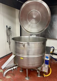80 gallon Cleveland Range #KGL-80, Self contained NG stationary steam kettle, w/ Stainless Steel, 3" tangent