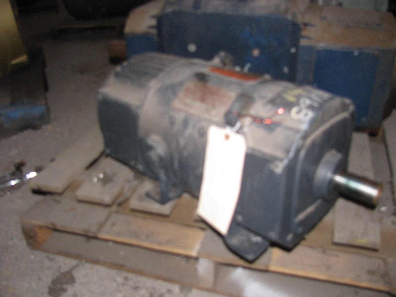 5 HP 1750 RPM General Electric, Frame CD218AT, 240 Volts, TENV, Shunt, DC Motor, electrically OK 8 available)