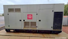 800 KW Caterpillar, Diesel Generator, #3412 engine, 480 Volts, 276 hours, 2006
