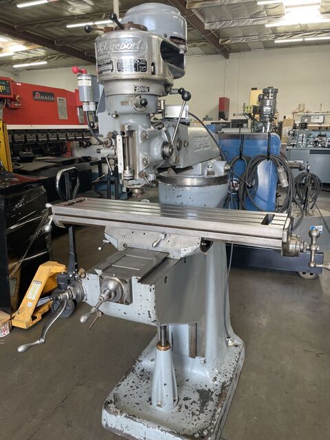 Bridgeport #J-Head, Vertical Mill, 9" x 42" table, R-8, 8 speeds, 80-2,720 RPM, 3/4 HP, Belt Change Head