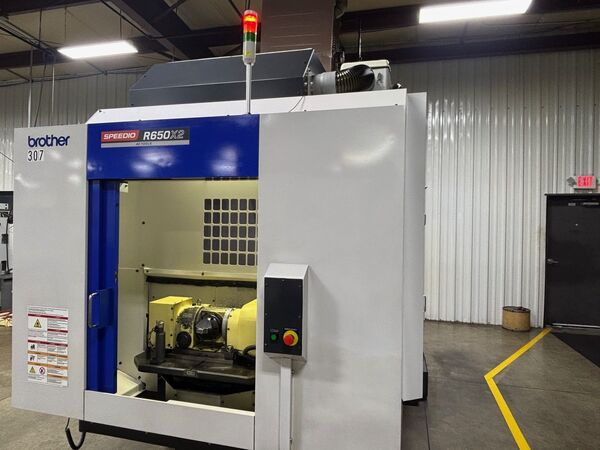 Brother #Speedio-R650X2, CNC drill & tap, 40 ATC, 25.6" X, 16.7" Y, 17.1" Z, 16k RPM, BT30, 17 HP, 31.5"