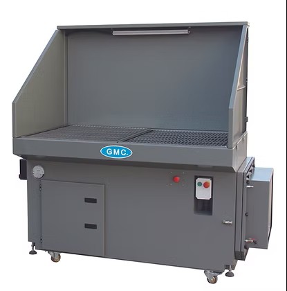 61" x 37" GMC #DDT-6137, downdraft table, 1550 cfm, HEPA filter, 4 HP, 220 V., 3 Ph., new