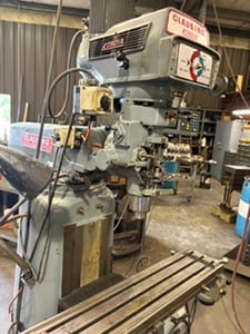 CLAUSING KONDIA VERTICAL MILL