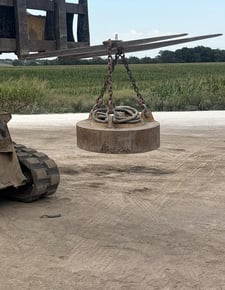 26" diameter, Moley Magnetics #ESB-26, Battery Powered Scrap Lifting Magnet, 4,800 lb. solid lift, 75% duty