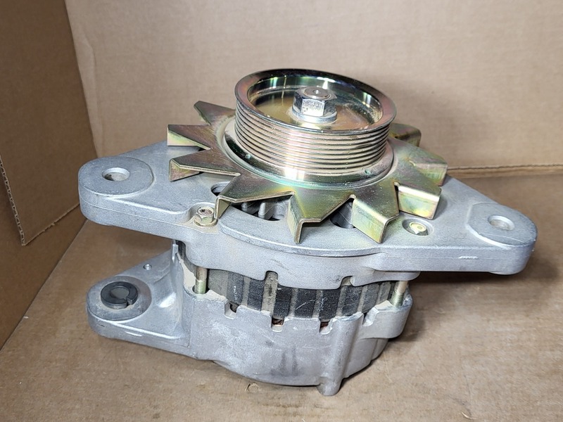 Mitsubishi Electric #04343-39020, Alternator, 24 V., 150 amp, NEW
