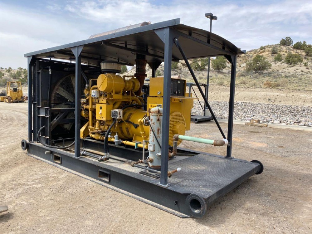 250 KW Caterpillar #G3408, Natural gas generator set, 5995 hours, HD Skid, EMCP 4.2, 800A Breaker, Tested &