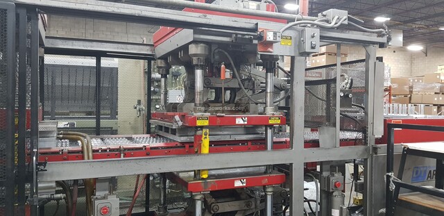 Armac #281-3030L, Inline Thermoformer, unwinder infeed & outfeed conveyor, automatic continuous mode