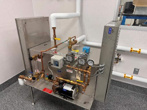 18 HP Electro-Steam #LB-180, Electric Steam Boiler, 180 KW, feedwater pump, pressure controls & gauges, 100