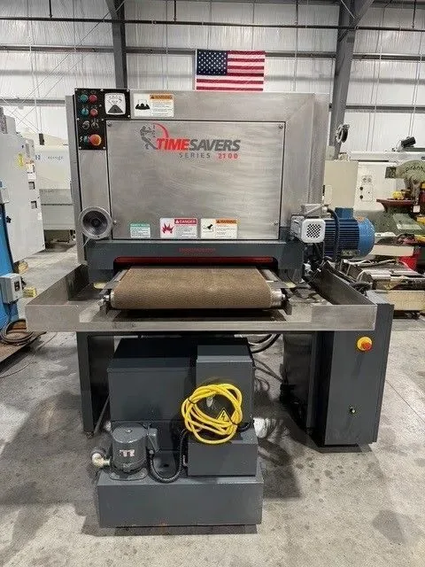 Timesavers #2111-12-0, Wet Deburring Machine, 25" width x 60" long belt, 0-5" material thickness, 15-30 FPM