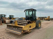 Caterpillar CP56, Vibratory Single Drum Pad, 6159 hours, S/N: C5P00537, 2011