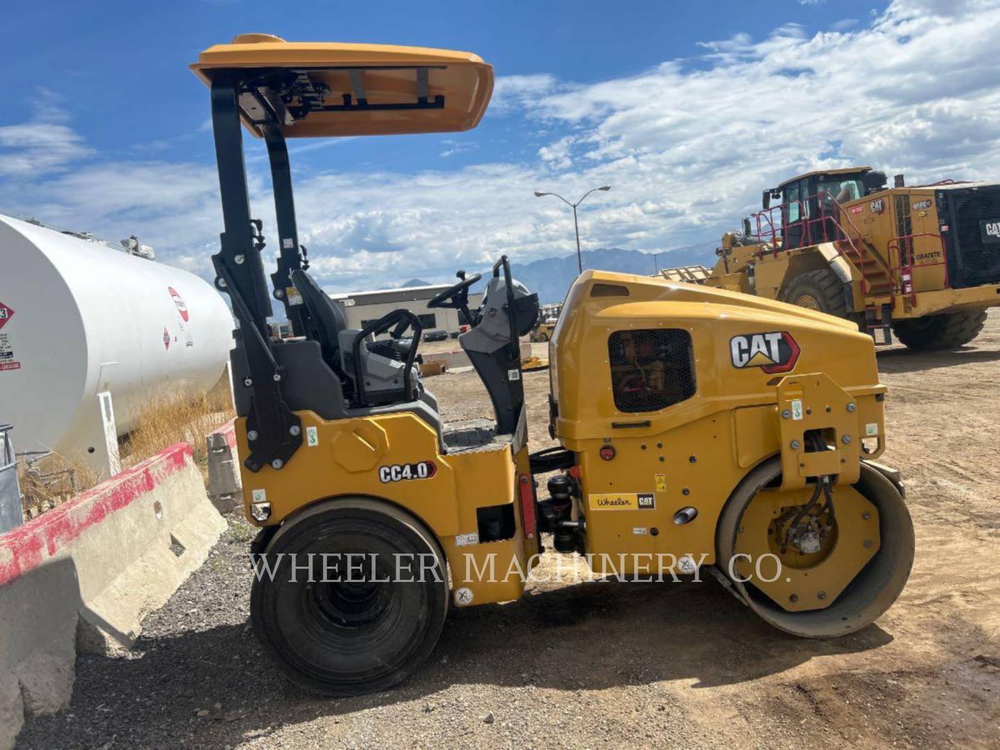 Caterpillar CC4.0, Combination Roller, S/N: 65000484, 2026