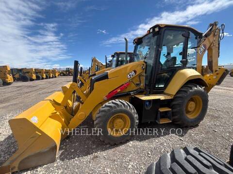 Cat 420, Backhoe Loader, 561 hours, S/N: H8T03210, 2023