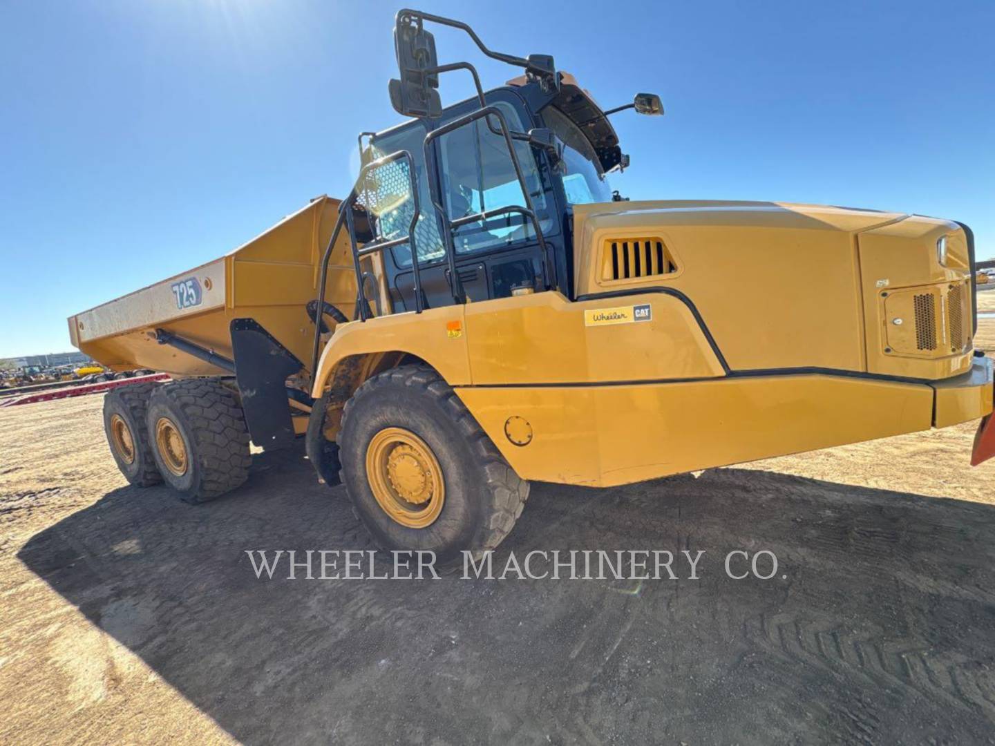 Caterpillar 725, Articulated Truck, 1466 hours, S/N: 3T900318, 2021