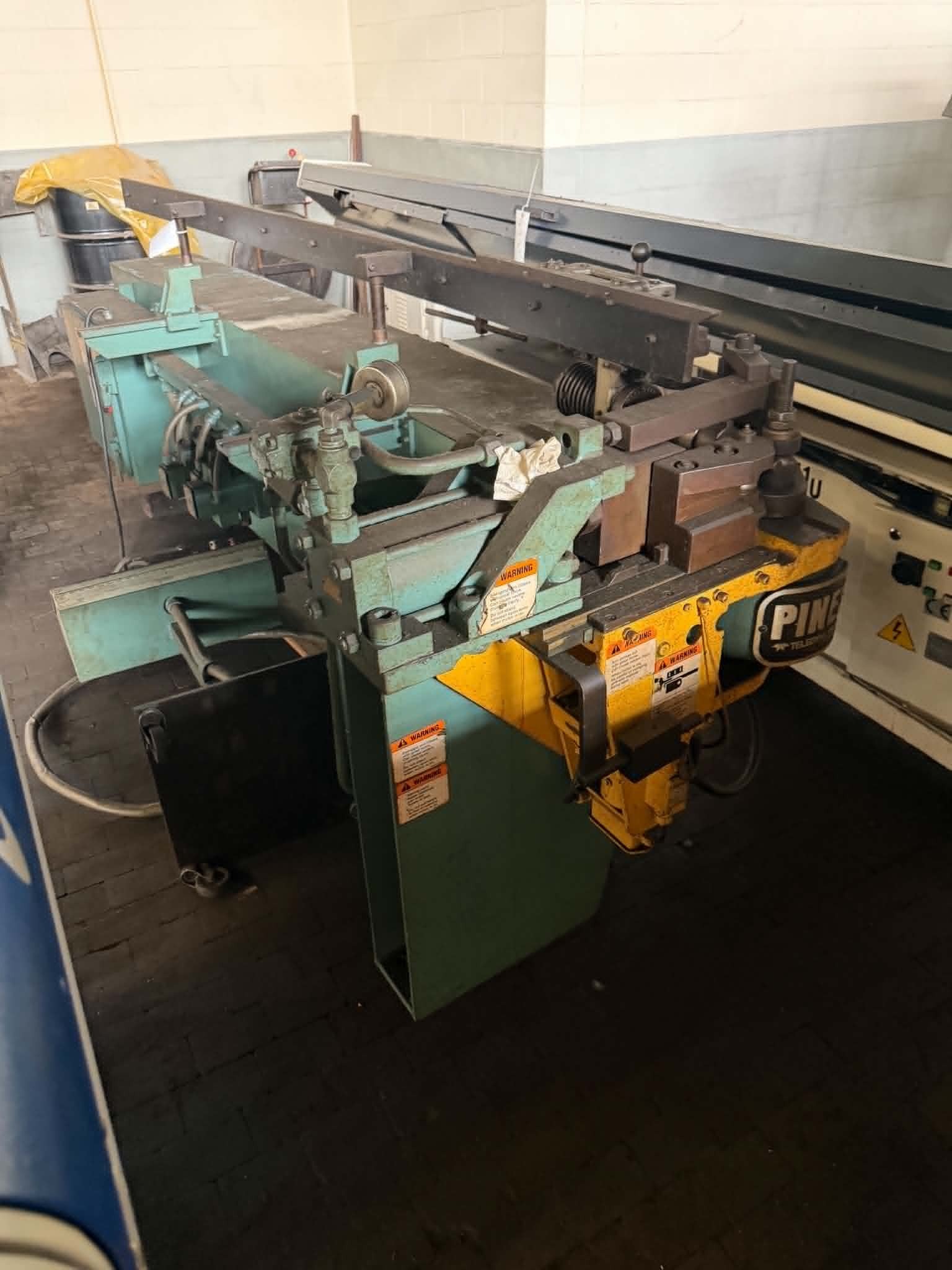 1-1/2" Pines #1, Tube & Pipe Bender, 1-1/2" x .109" mild steel tube capacity, 1" Schedule 80 pipe capacity