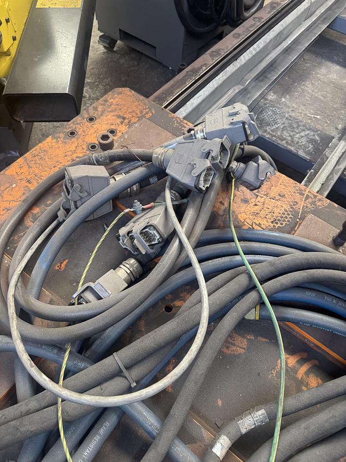 Fanuc Gen-VI-RTU, Robot Transfer Unit, 28' Travel, 280-700 KG Capacity, AC Servo, Rack & Pinion, 6-Axis