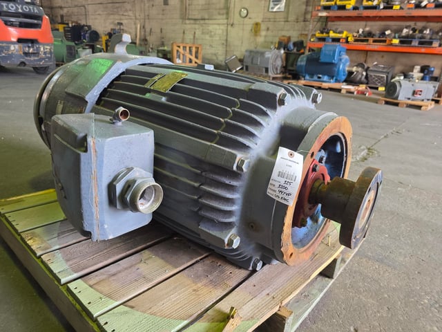 125 HP 1200 RPM U.S. Motors, Frame 447VP, TEFC BB, 460 Volts