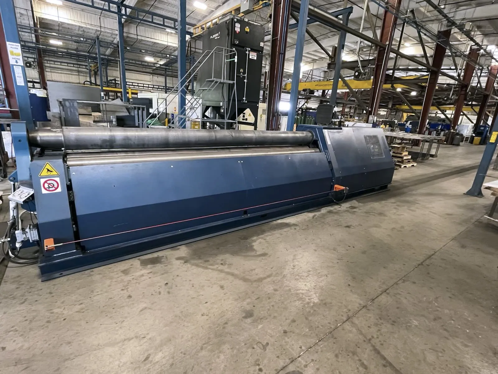 141.7" Faccin #4HEL-3628, 4-roll plate bending roll, hydraulic, 9.65" top roll, 9.2" lower roll, 7.56" side