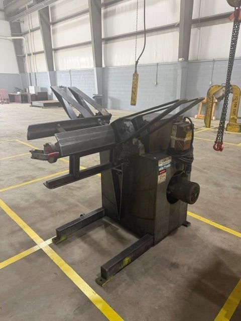 6000 lb. Dallas #DPR-6.000-X-24-RH, Uncoiler, 32" width, 16-21" ID, 60" outside dimensions,