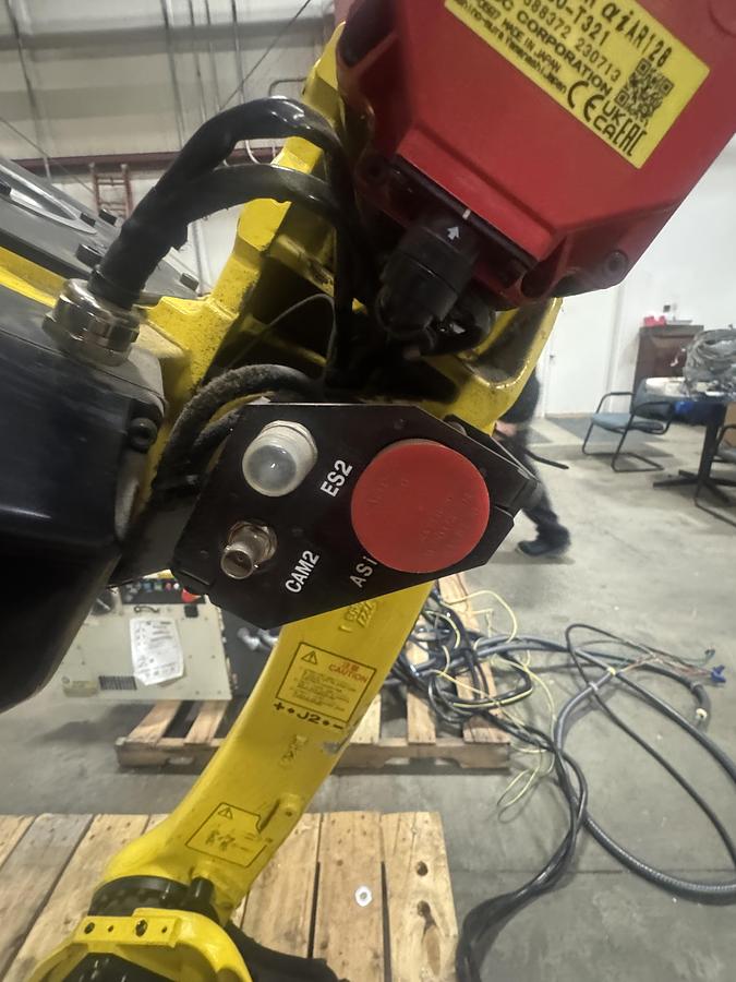 Fanuc M-10iD/8L, 6-Axis Articulated Robot, 8 kg payload, 2032mm reach, R-30iB Plus controller, 2020