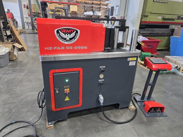55 Ton, RMT #HZ-FAB-55, horizontal press, 11.25" stroke, 7.5 HP, 26" x49" table