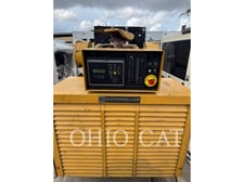 1600 KW Caterpillar #3516, Stationary Generator Set, Diesel, 1500 RPM, 400 Volts, 2065 hours, 1990