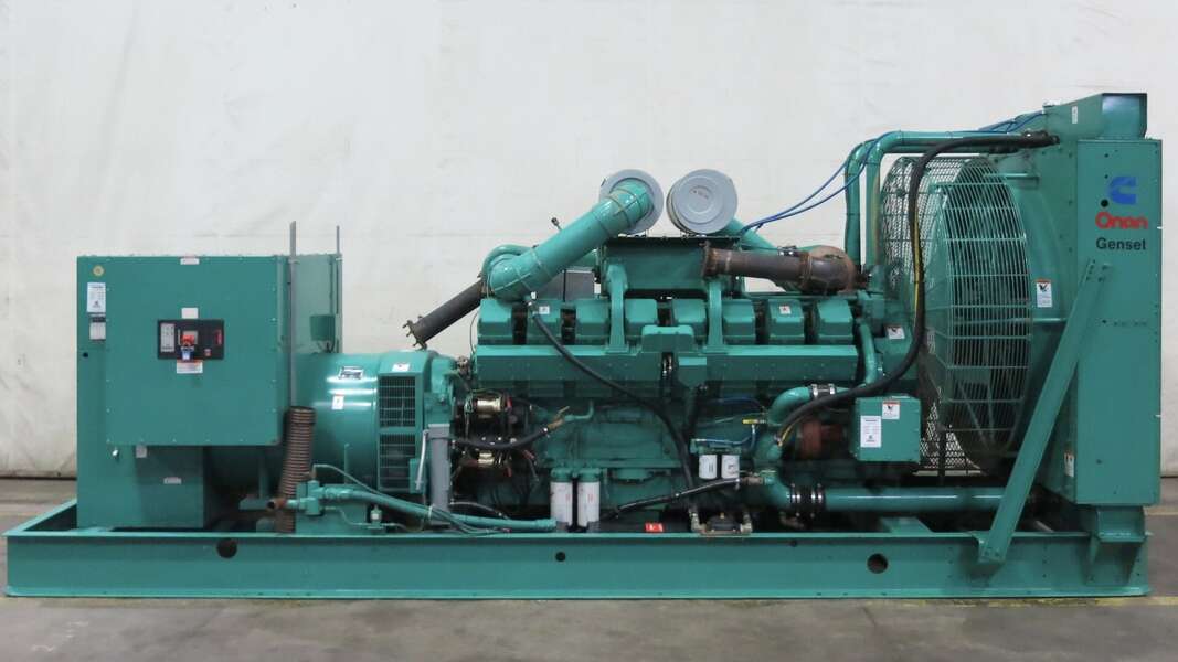 1100 KW Cummins #DFLB, diesel generator set, 277/480 Volts, 863 hours, 1620 HP @ 1800 RPM, KTA50-G2 engine