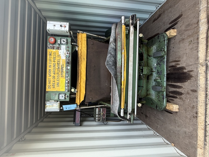 100 Ton, Thomson National Press #8-6-ACDM, Clamshell Die Cutting & Creasing Press, 28" x41" platen, 5 HP, air