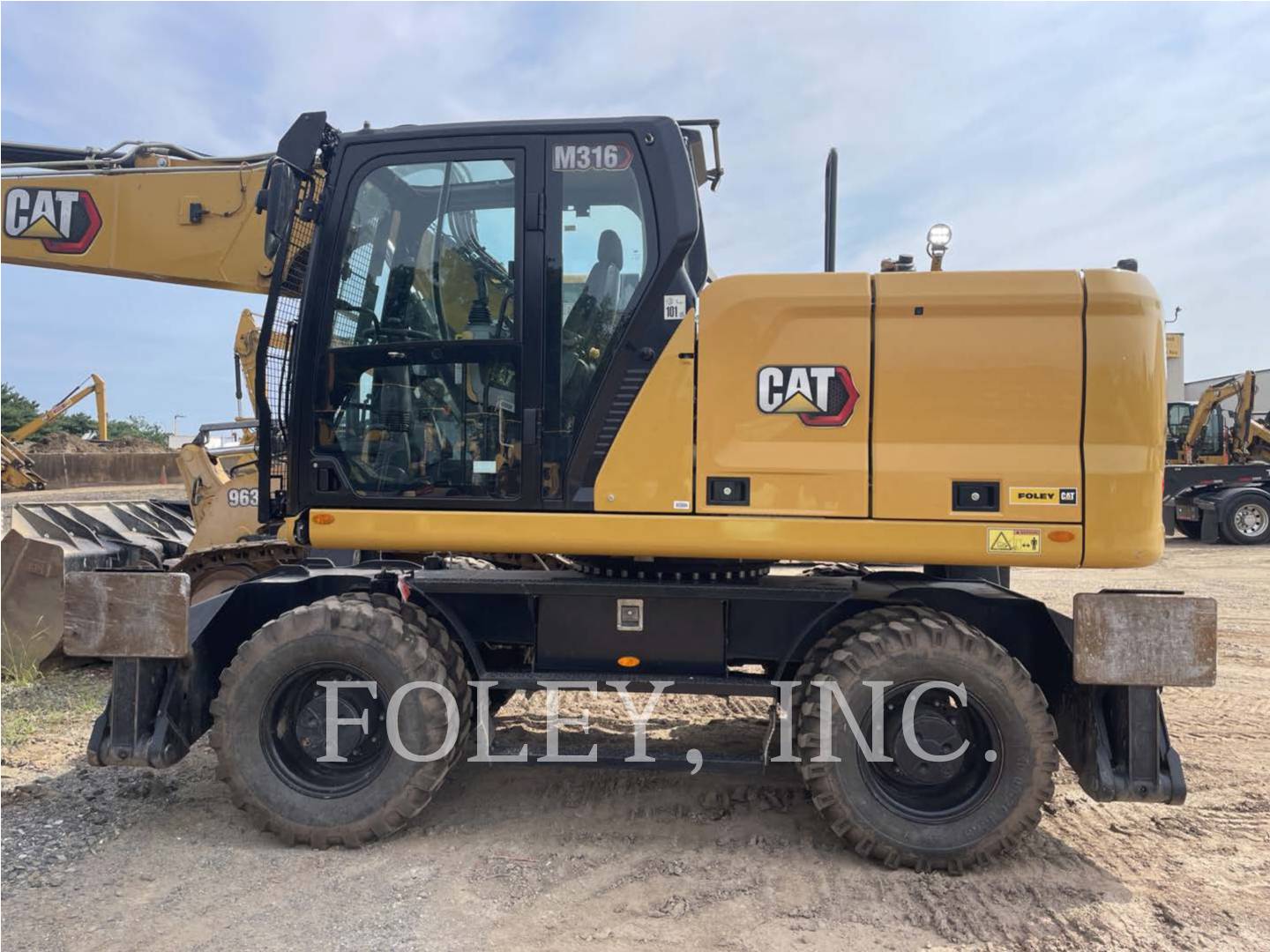 Caterpillar M316-07, Wheel Excavator, 931 hours, S/N: KN740056, 2024