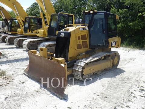 Caterpillar D3K2XL, 2261 hours, S/N: KF207122, 2019