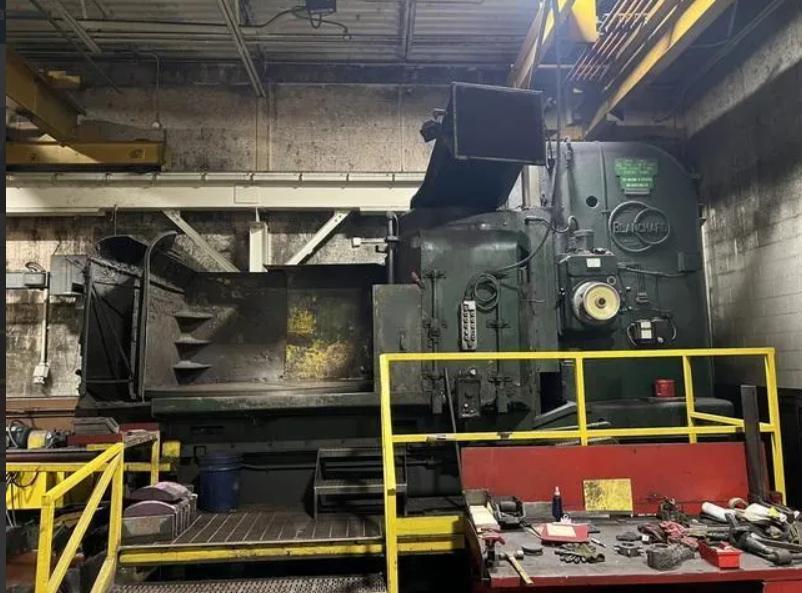Blanchard #42-84, Vertical Rotary Surface Grinder, 84" chuck w/ 72" magnetized, 88" swing, 32" vertical