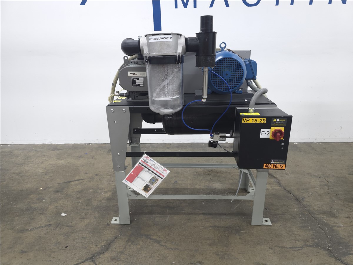 170 cfm Novatec #VPDB-10-46-11-D, vacuum pump, 10 HP, 11.5" Hg max vacuum, 2.5" outside dimension inlet, belt