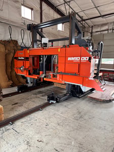 Wood-Mizer #WM1000, Industrial Sawmill, cuts hard/soft/tropical wood 67" in diameter