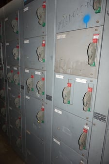 Allen-Bradley, low voltage motor control, (2) size 2, (6) size 1