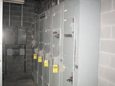 Allen-Bradley, low voltage motor control, (4) size 5, (2) size 3