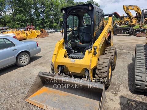 Cat 242D3, Skid Steer Loader, 930 hours, S/N: HSX02053, 2021