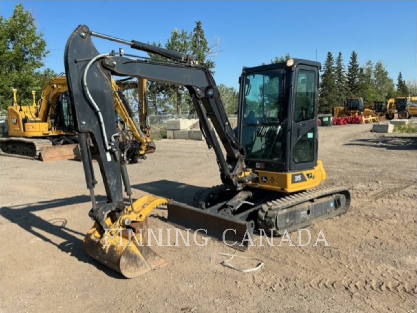 John Deere DER35, 711 hours, S/N: 1FF035PAHPK001883, 2024