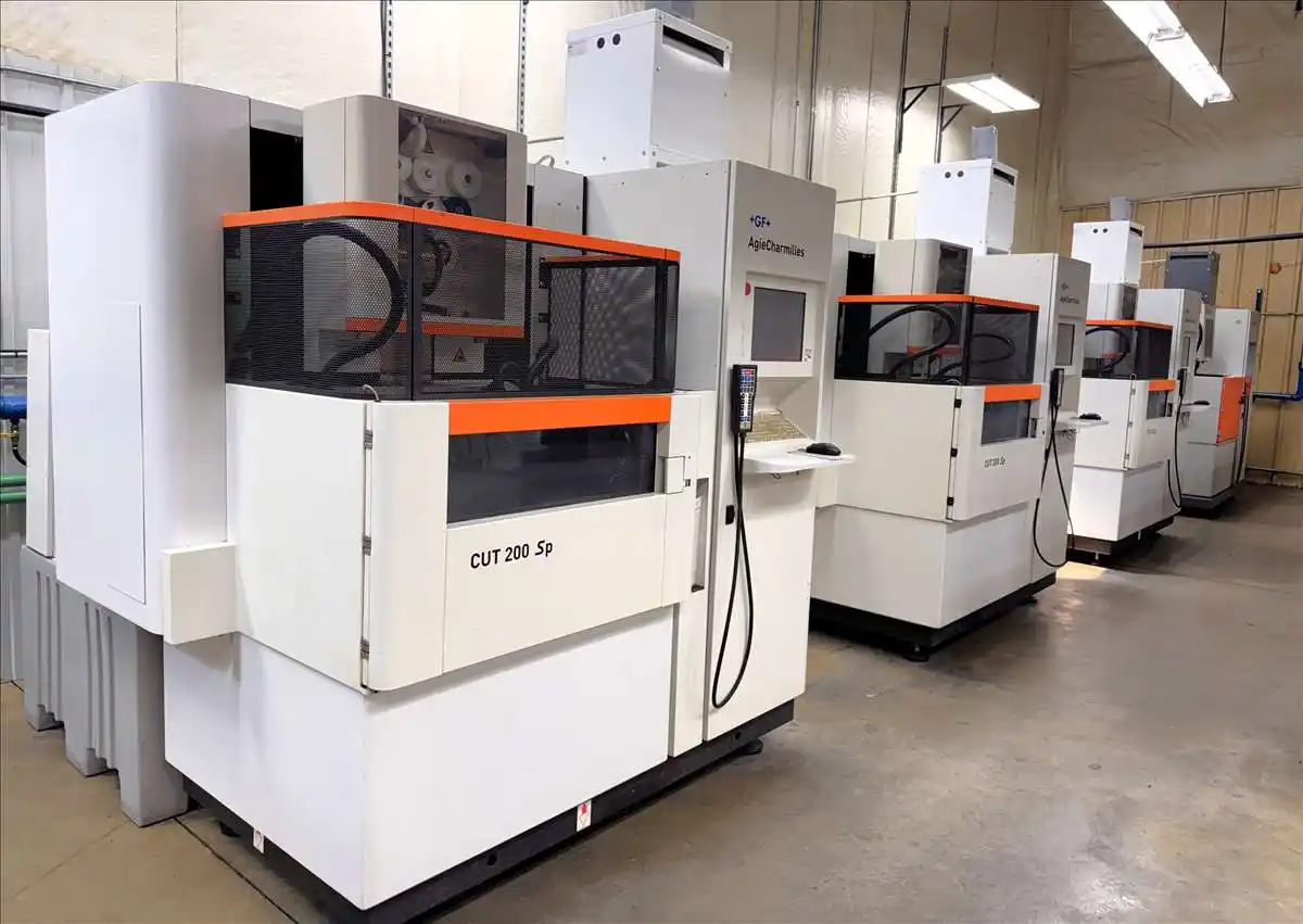 Charmilles #Cut-200-SP, wire Electrical Discharge Machine, 26.77" x 17.72" table, 13.8" X, 8.66" Y, 8.66" Z