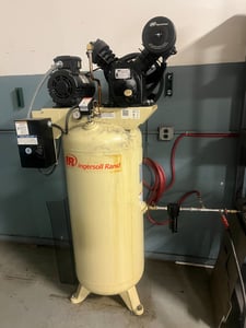 3 HP Ingersoll-Rand, tank mounted air compressor